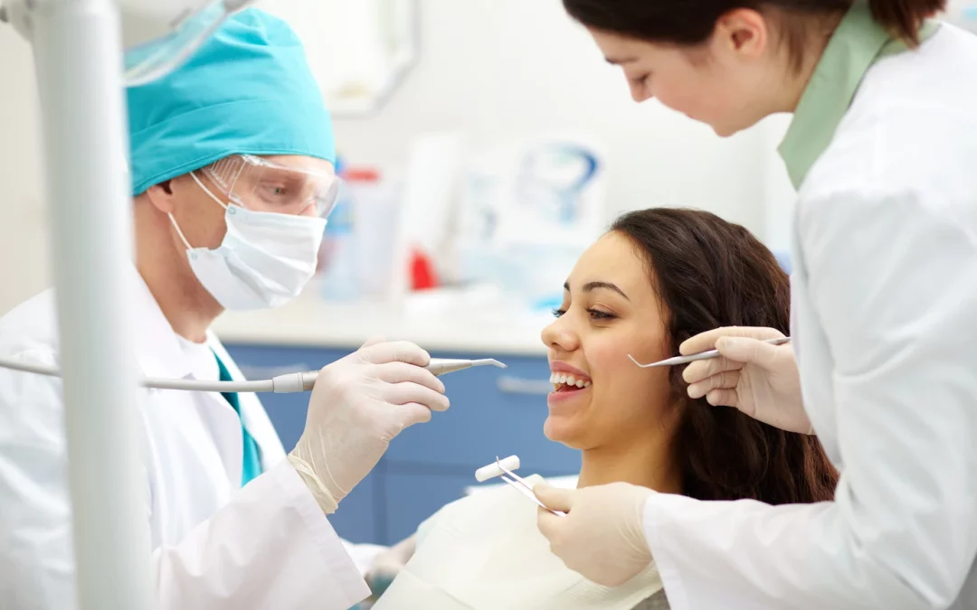 Signs You Need to See a Dentist: Highland Park Dental Centre Guide